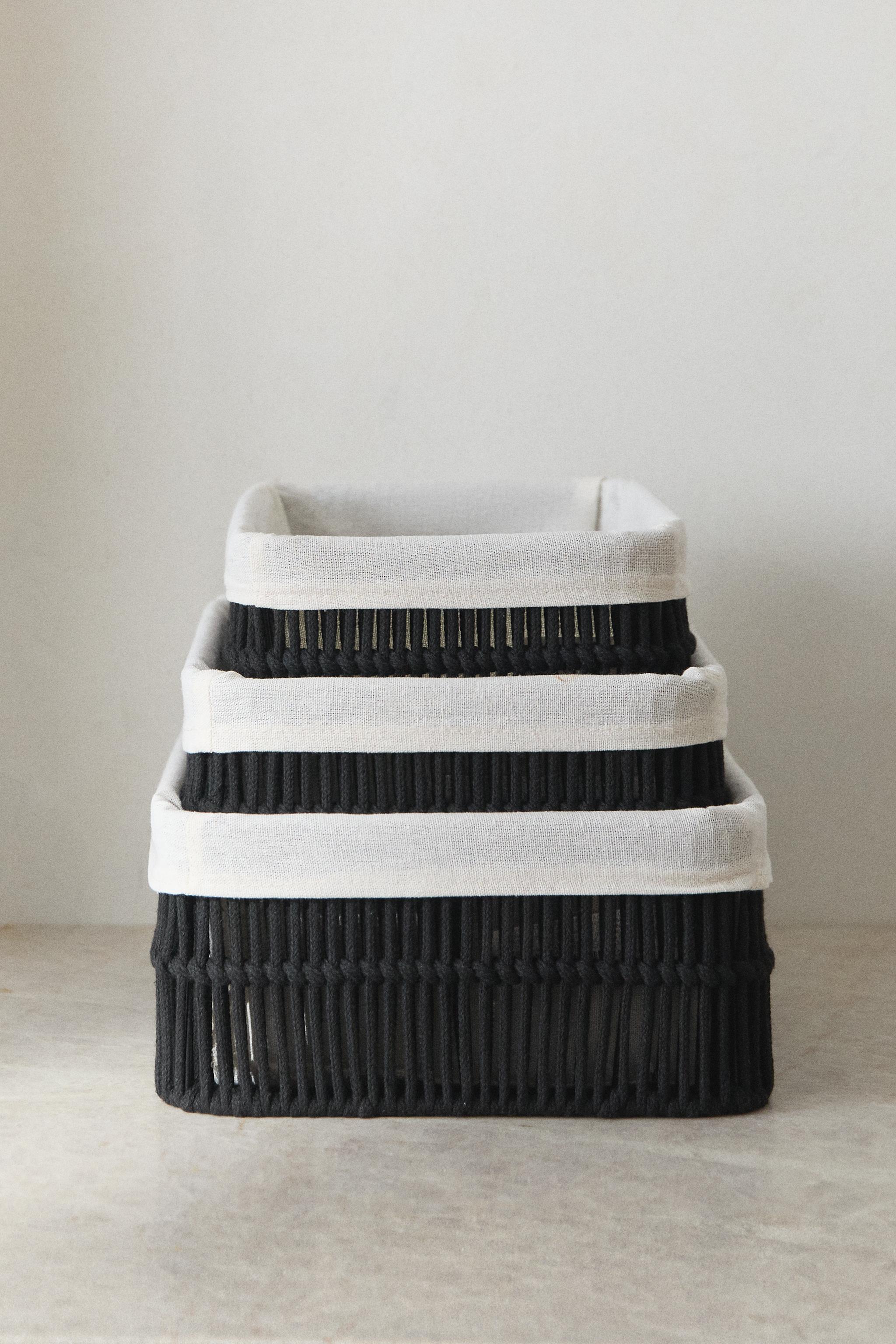 RECTANGULAR BASKET WITH FABRIC LINING